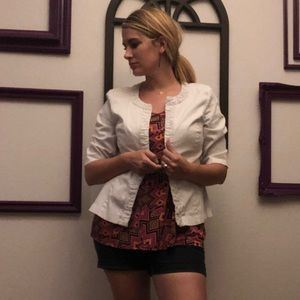 White 3/4 sleeve light jacket from dress barn